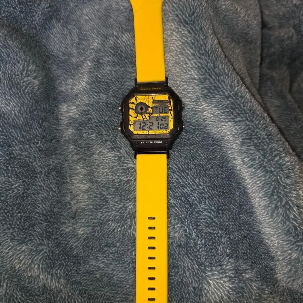 Unbranded Men's Yellow and Black Watch